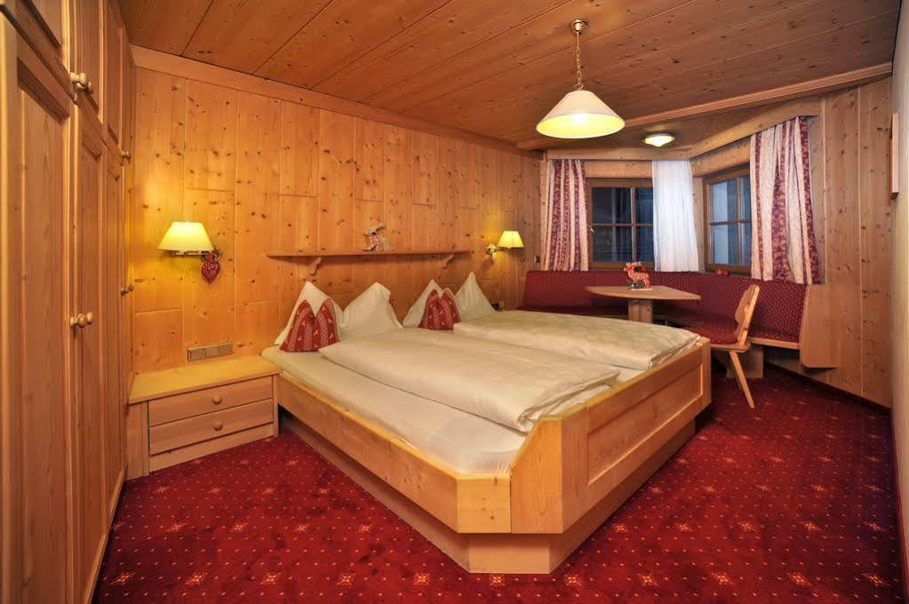 Hotel Digon Ortisei Exterior photo